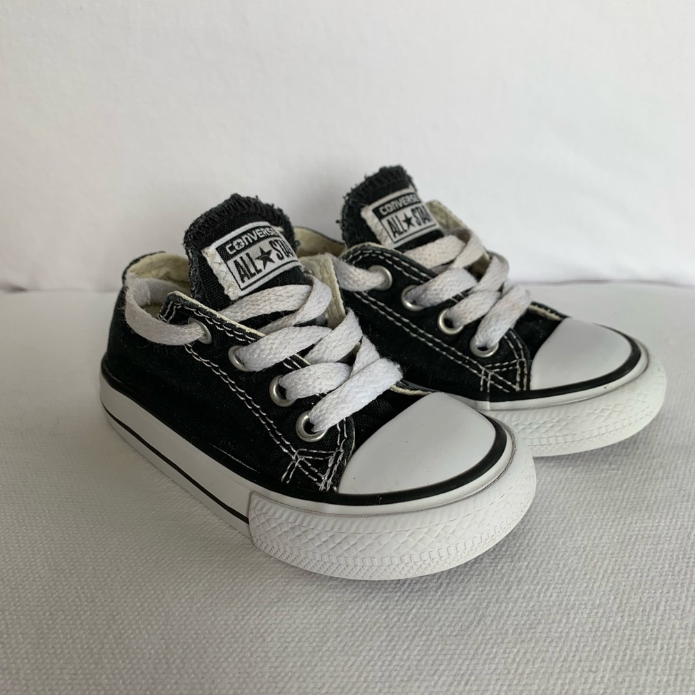 Black chucks